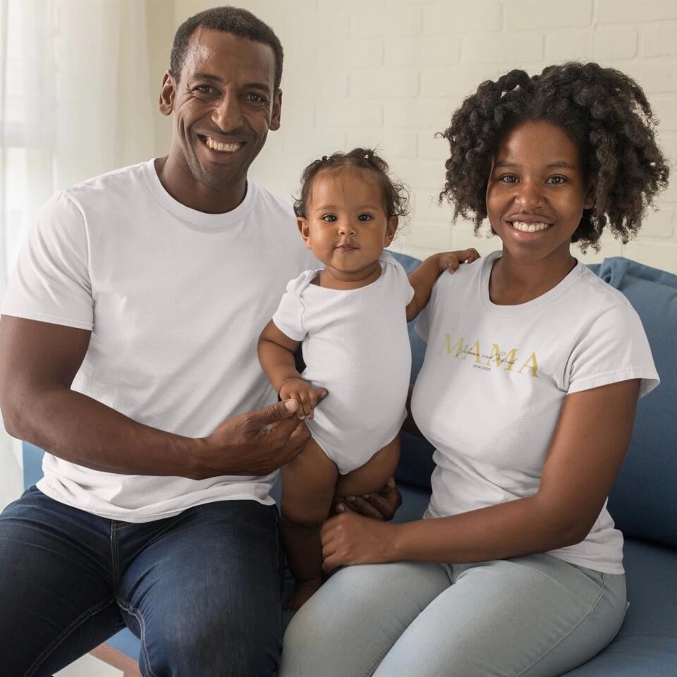 Mama Schriftzug mit Kindernamen - Damen T-Shirt personalisierbar