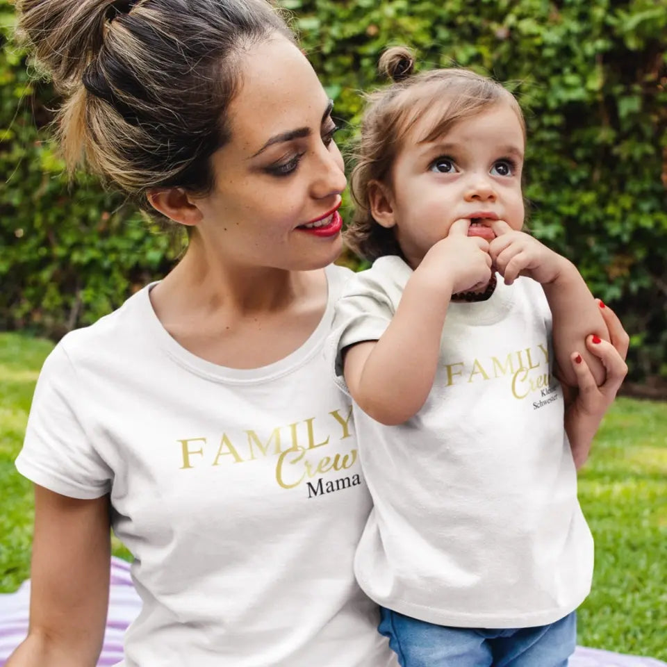 Family Crew - Damen T-Shirt personalisierbar