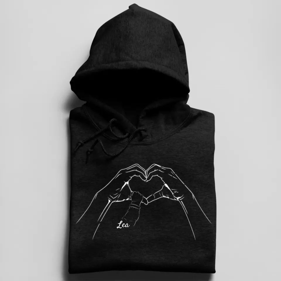 Herzhand mit Kinderhänden - Herren Hoodie personalisierbar